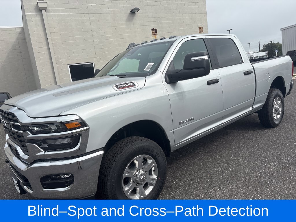New 2026 RAM 2500 Big Horn AWD/4WD image 6