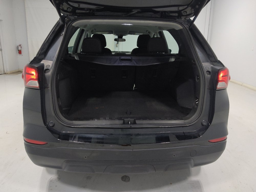 Used 2023 Chevrolet Equinox LS AWD/4WD image 29