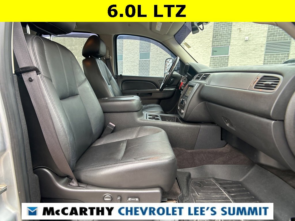 Used 2012 Chevrolet Silverado 2500 LTZ w/ Z71 Appearance Package image 41