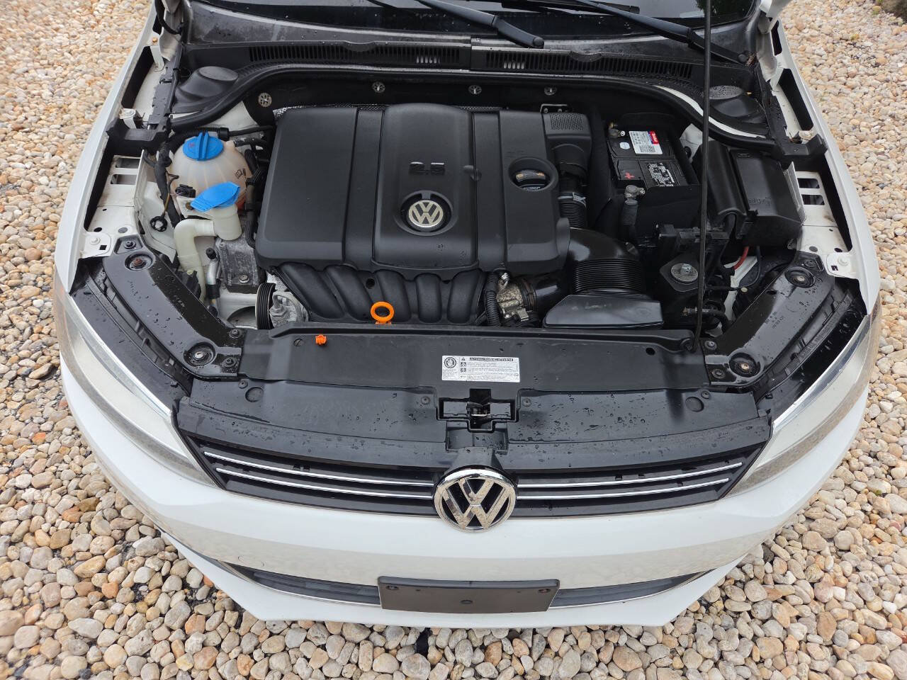 Used 2012 Volkswagen Jetta SEL FWD image 16