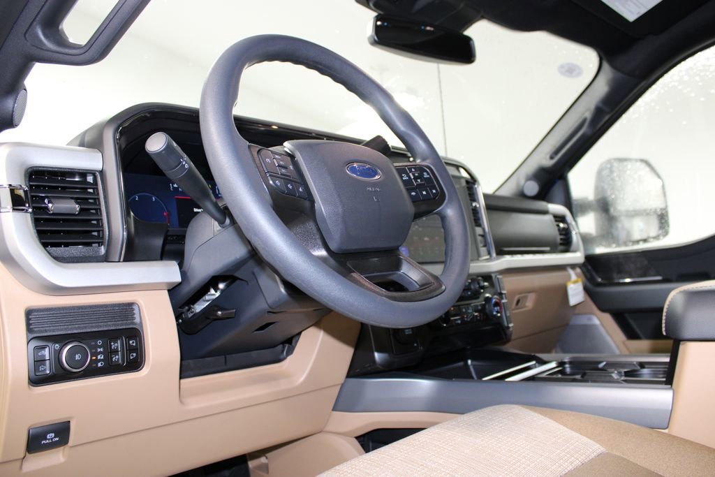 New 2026 Ford F350 XLT w/ XLT Premium Package image 29