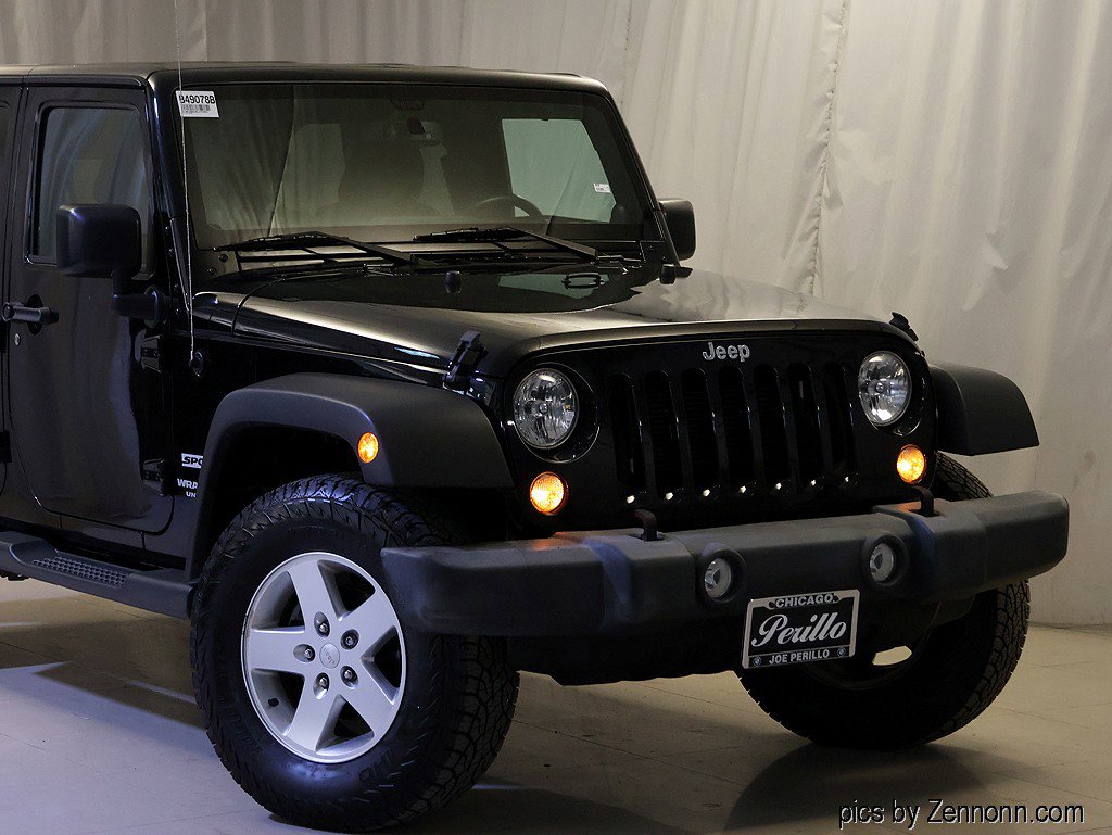 Used 2014 Jeep Wrangler Unlimited Sport w/ Quick Order Package 24S AWD/4WD image 2