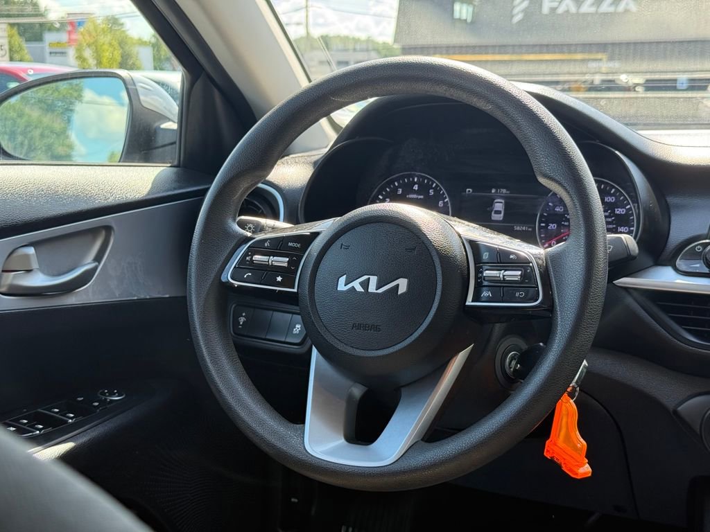Used 2023 Kia Forte LXS image 17