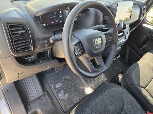 Used 2025 RAM ProMaster 2500 w/ Premium Convenience Group image 26