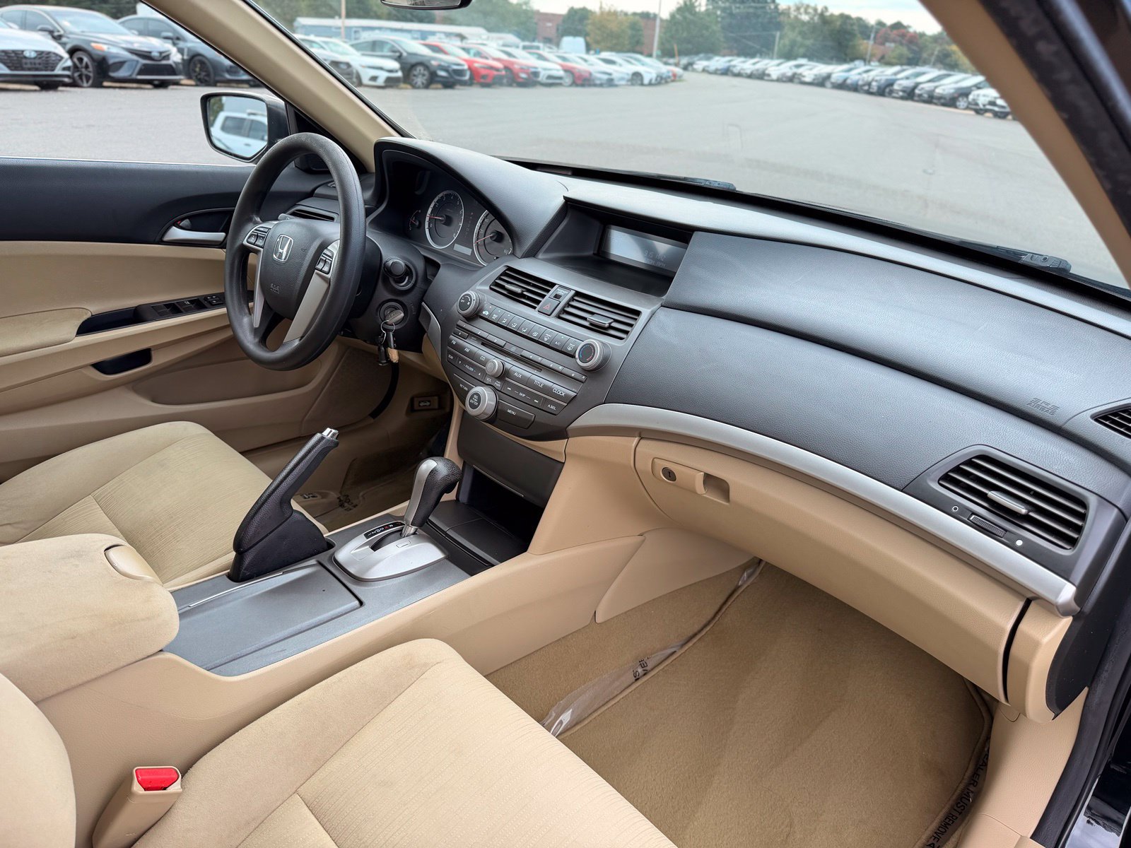 Used 2012 Honda Accord LX image 21