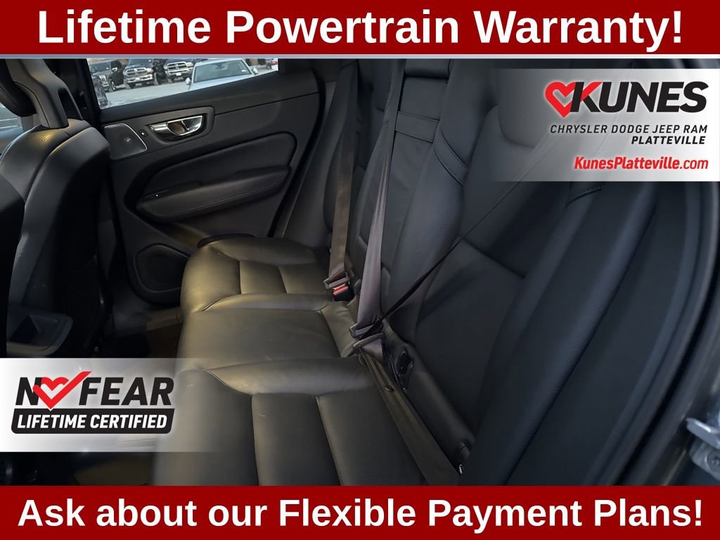 Used 2018 Volvo XC60 T8 Inscription w/ Advanced Package image 24