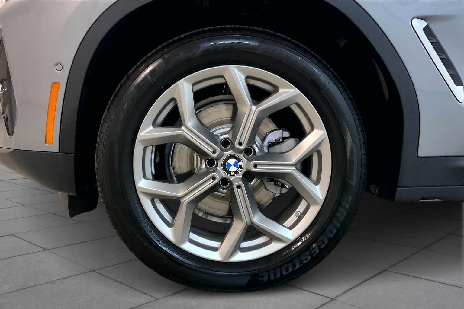 New 2024 BMW X3 xDrive30i w/ Premium Package AWD/4WD image 11