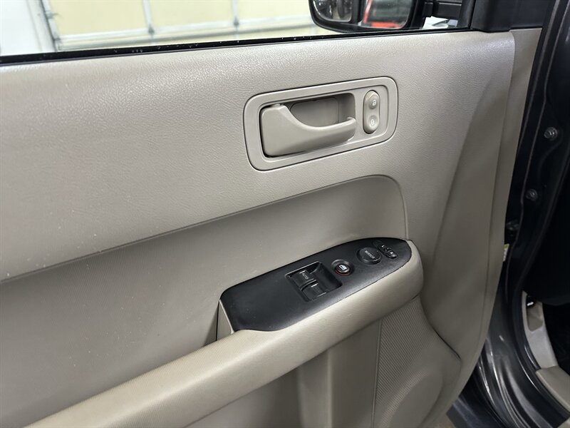 Used 2011 Honda Element EX image 34