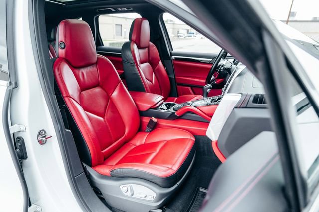Used 2016 Porsche Cayenne S AWD/4WD image 60