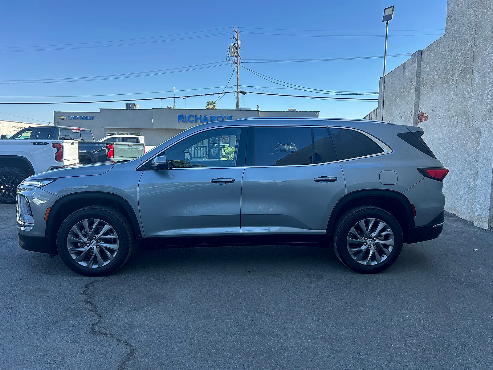 Used 2026 Buick Enclave Preferred FWD image 6