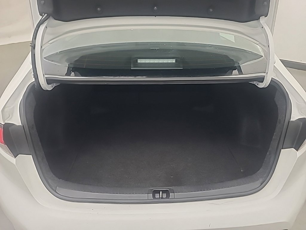 Used 2025 Toyota Corolla LE FWD image 19