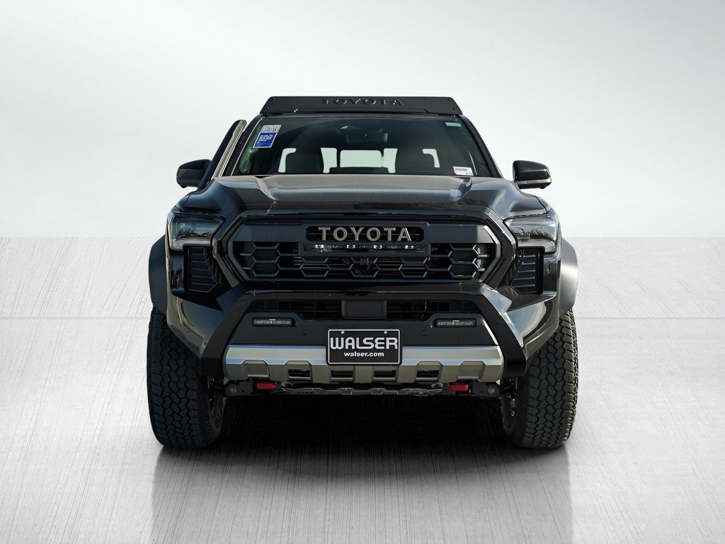 New 2025 Toyota Tacoma Trailhunter image 2