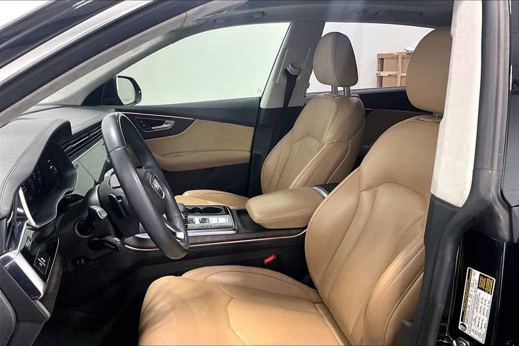 Used 2019 Audi Q8 Prestige AWD/4WD image 26