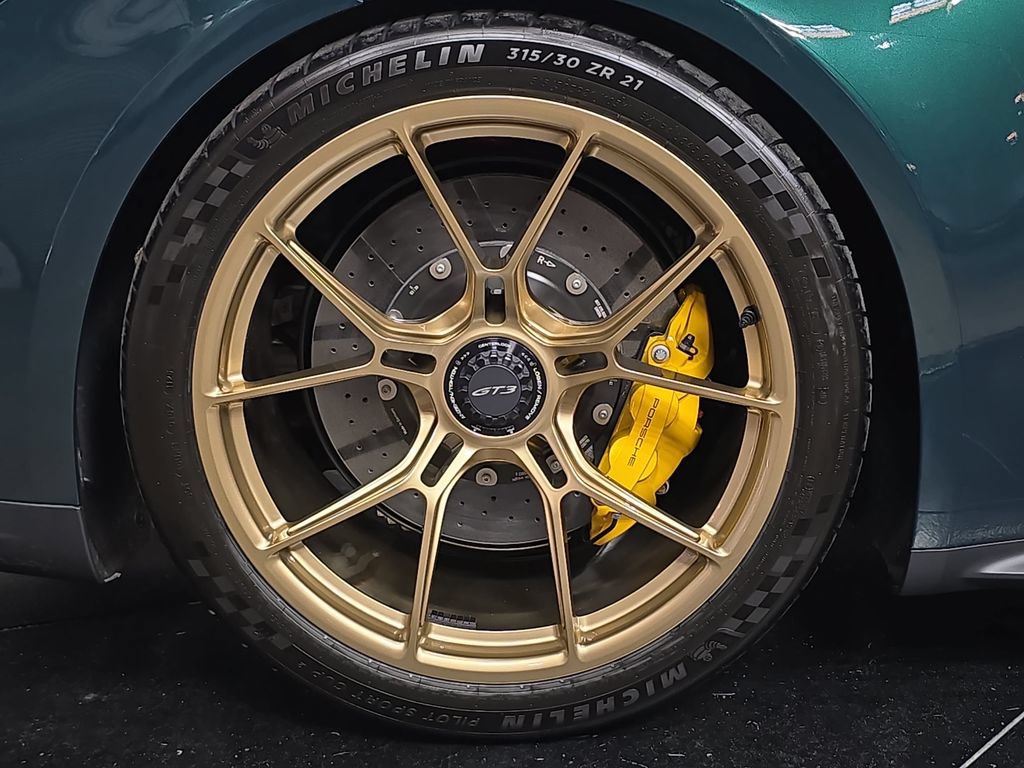 New 2026 Porsche 911 GT3 RWD image 29