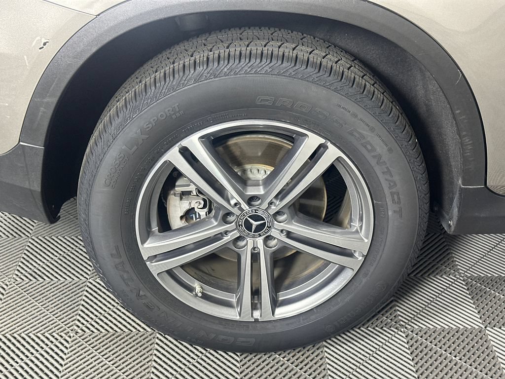 Certified 2022 Mercedes-Benz GLC 300 image 19