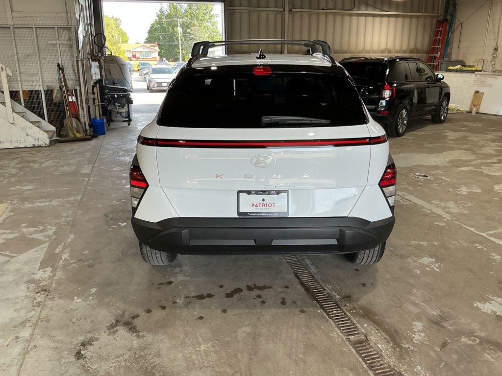 New 2026 Hyundai Kona SEL Sport AWD/4WD image 8