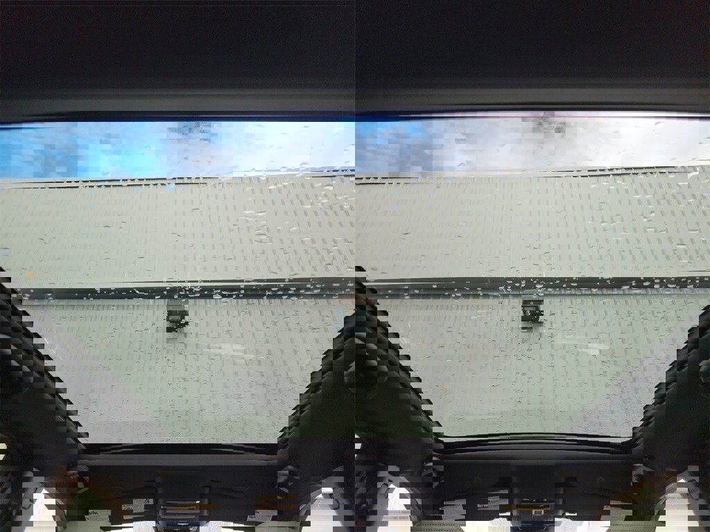 New 2025 Land Rover Discovery Sport Dynamic SE image 27