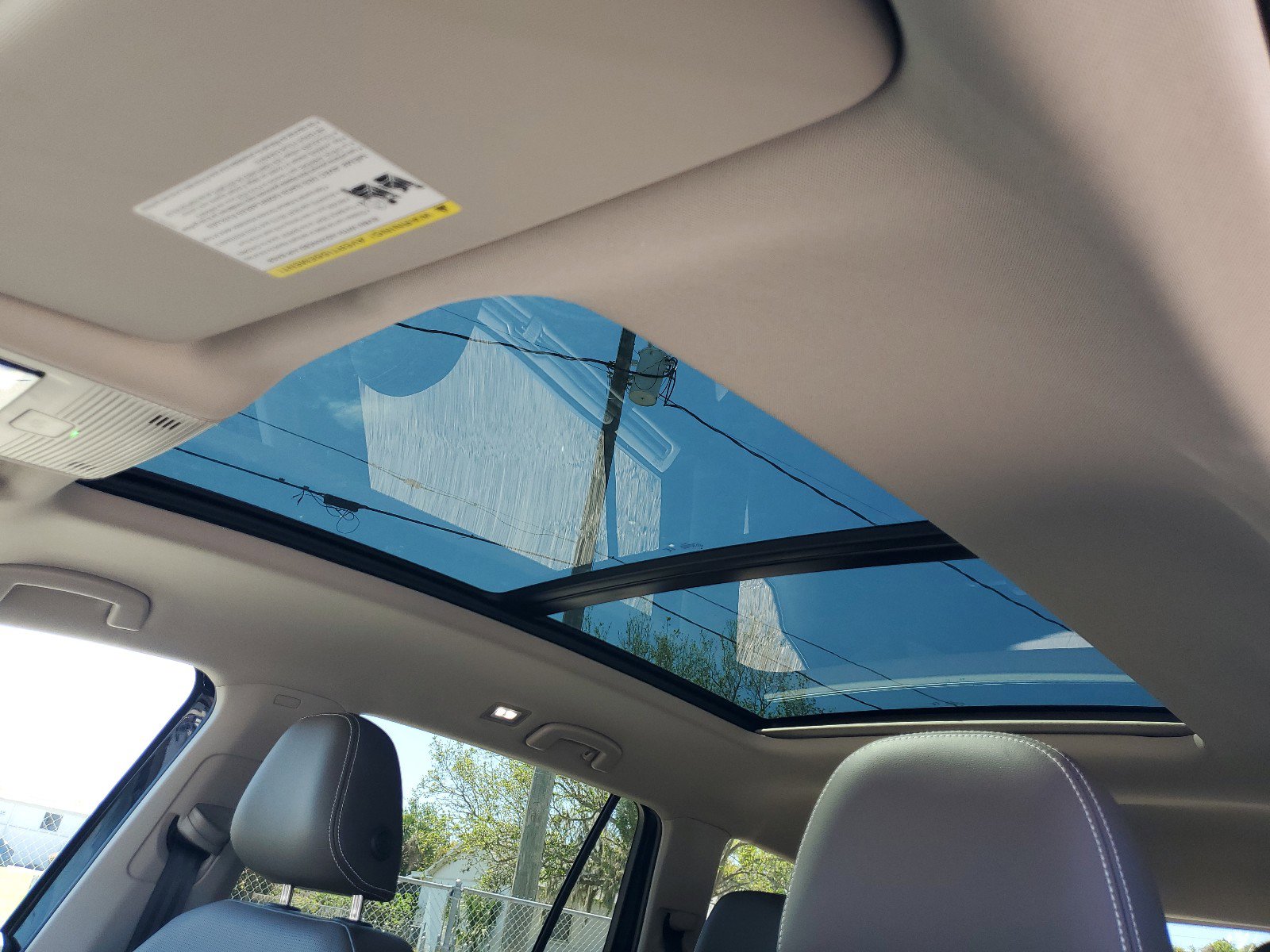 New 2025 Volkswagen Atlas SEL image 21