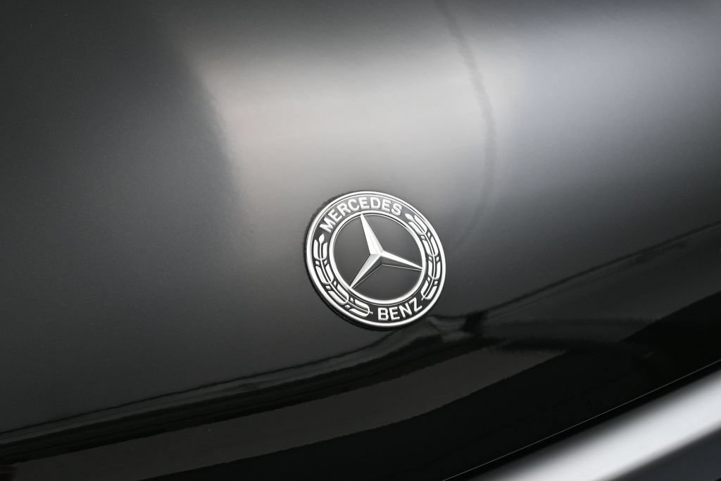 Used 2025 Mercedes-Benz GLS 450 4MATIC image 13