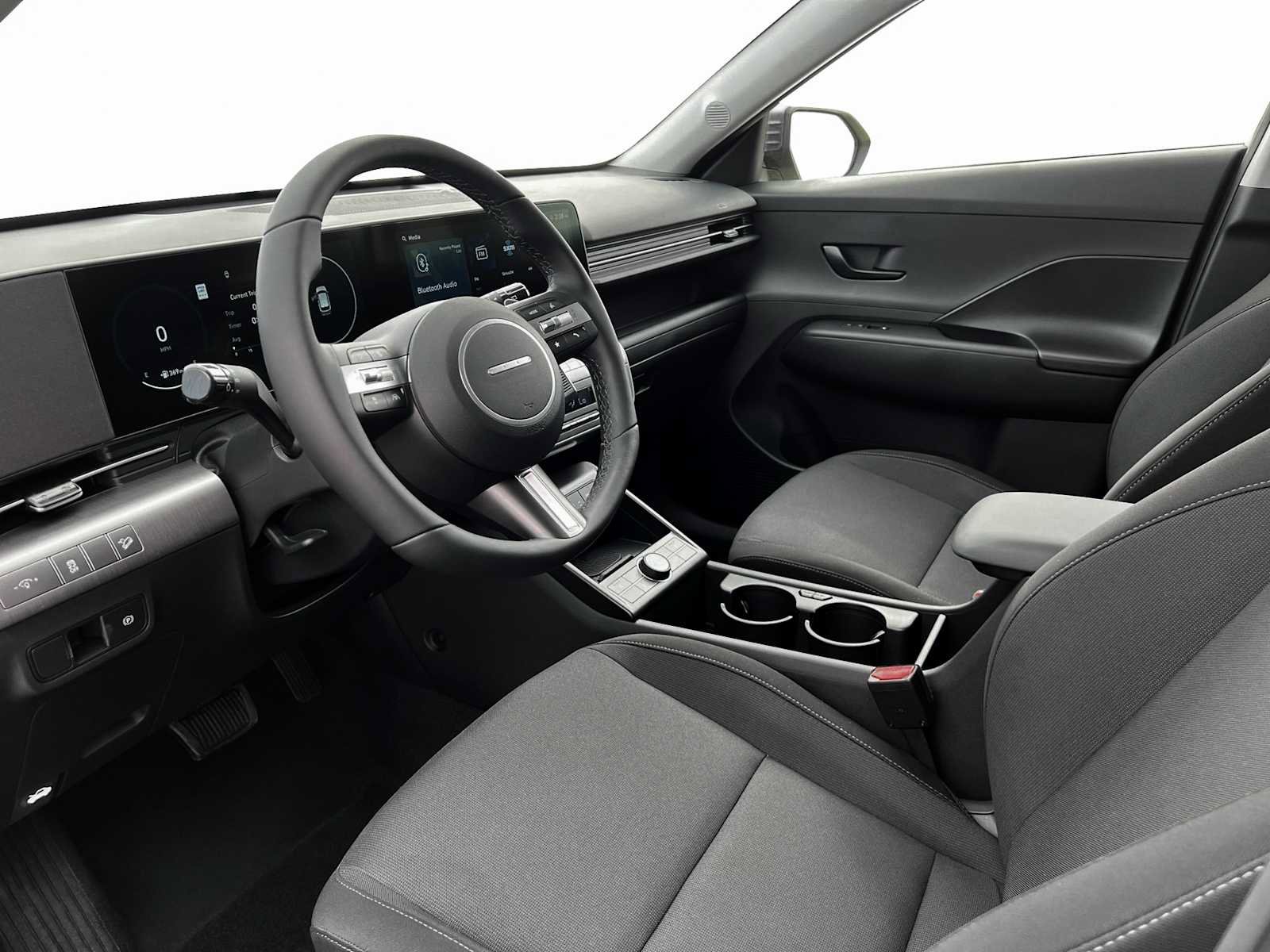 New 2024 Hyundai Kona SEL w/ Convenience Package image 14