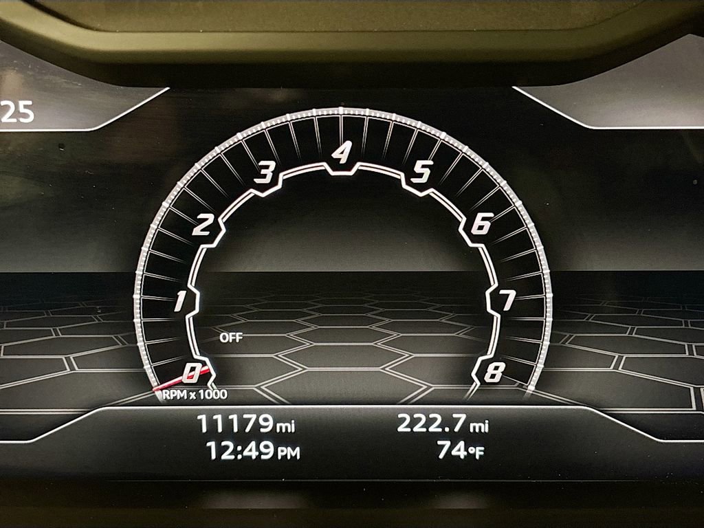 Used 2022 Lamborghini Urus image 10