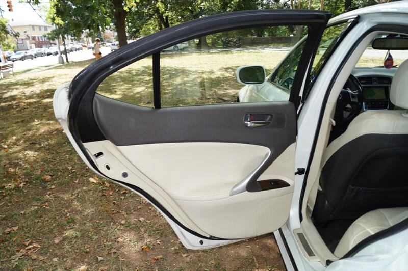 Used 2011 Lexus IS 250 AWD image 24