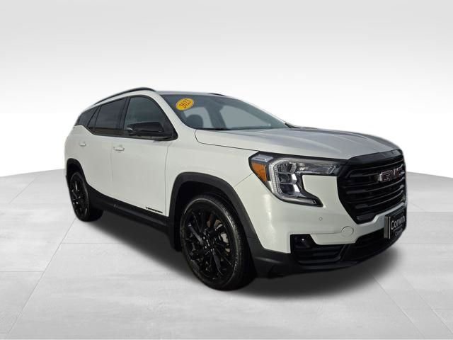 Used 2023 GMC Terrain SLT w/ Tech Package