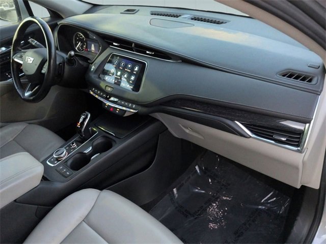 Used 2023 Cadillac XT4 Premium Luxury image 27