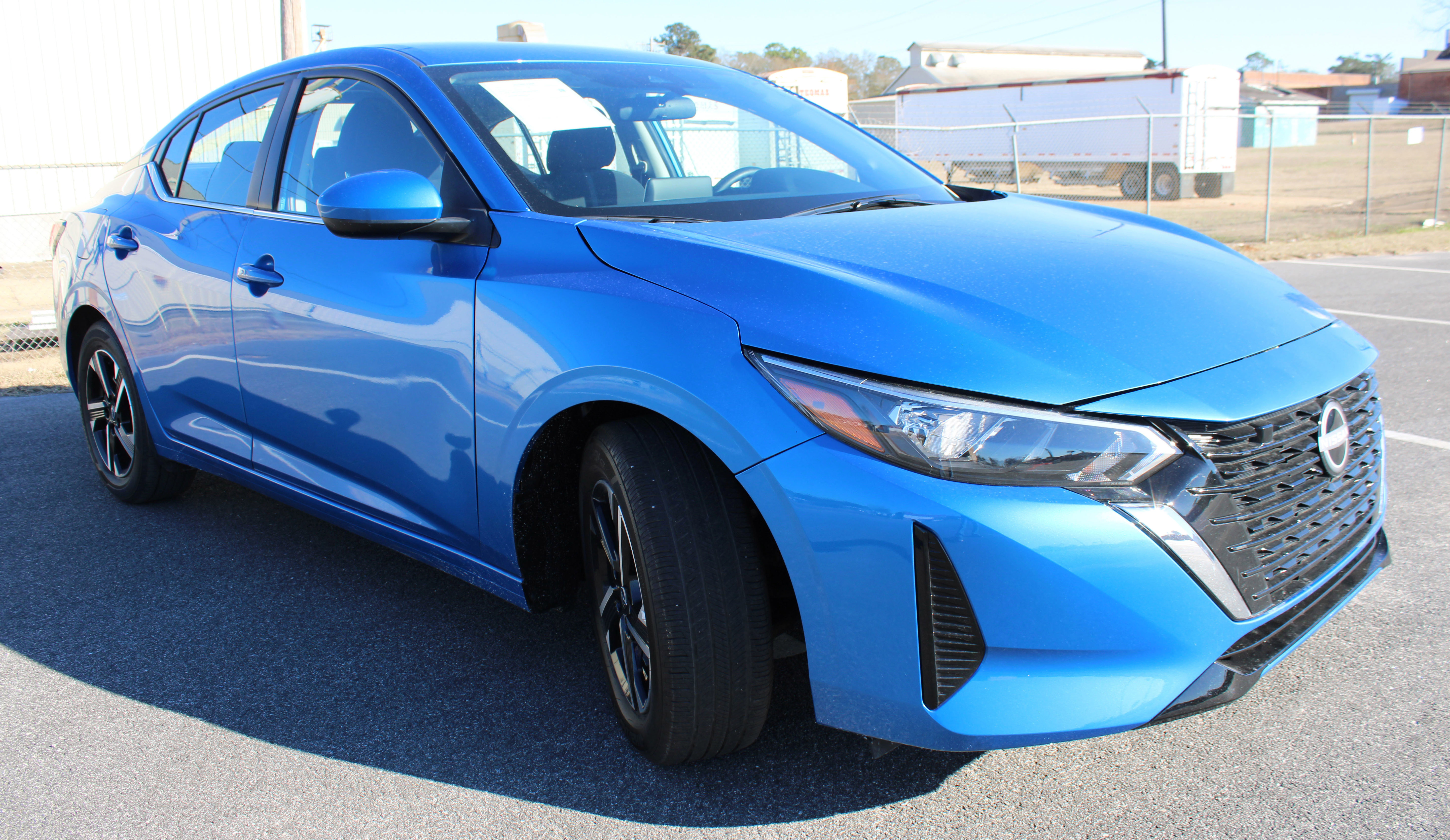 Used 2025 Nissan Sentra SV image 12