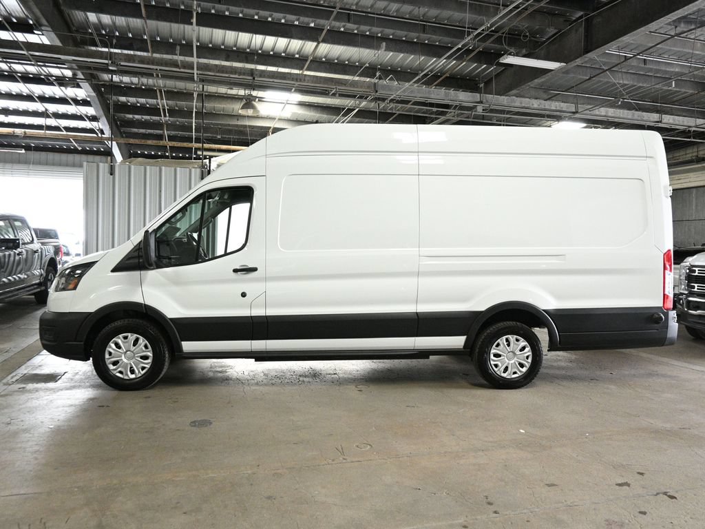 New 2025 Ford E-Transit 148 High Roof Extended w/ Load Area Protection Package RWD image 5