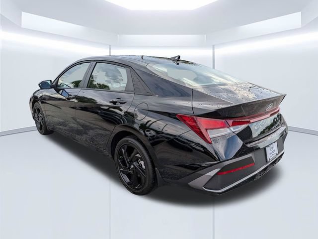 Certified 2026 Hyundai Elantra Sport FWD image 7
