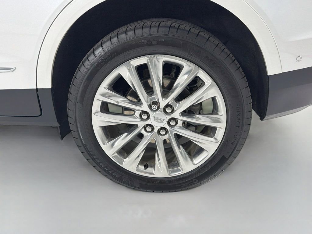 Used 2018 Cadillac XT5 Platinum w/ Driver Assist Package AWD/4WD image 33