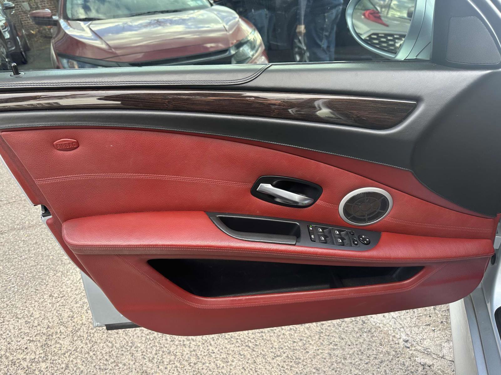 Used 2008 BMW M5 image 12