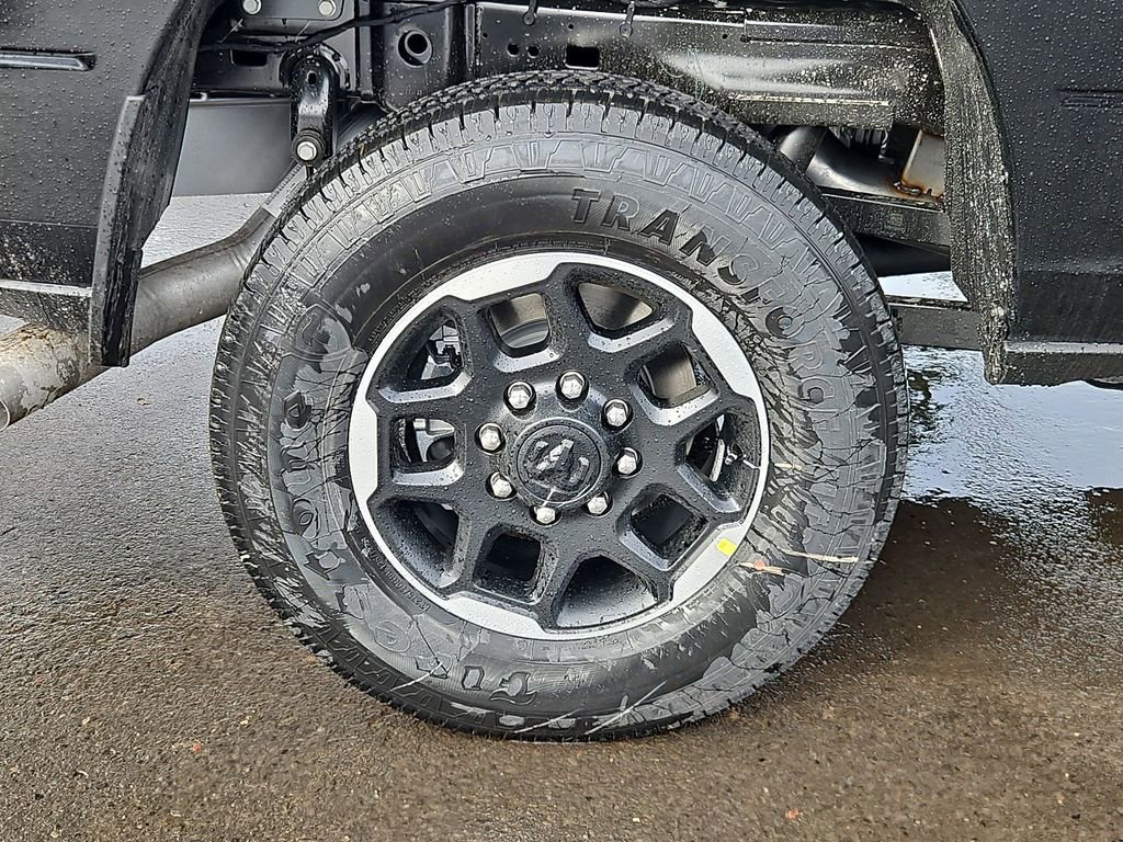 New 2026 RAM 2500 Laramie AWD/4WD image 9