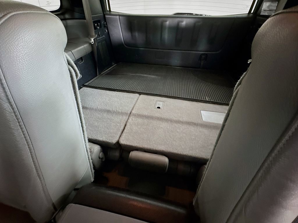 Used 2016 Toyota Sequoia Platinum image 35