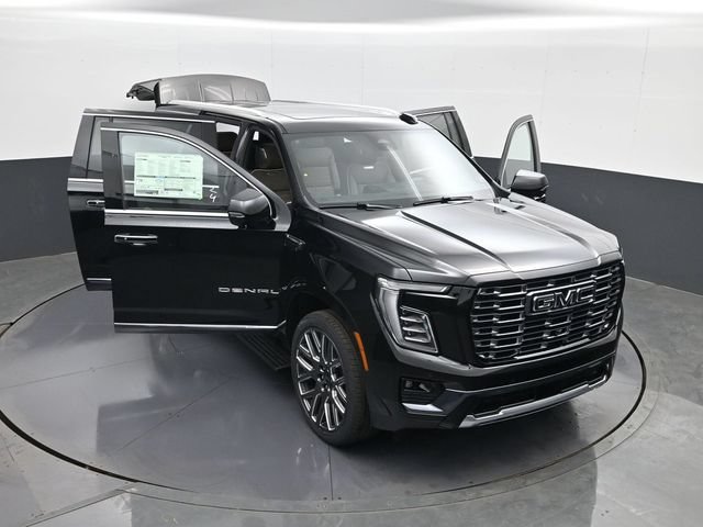 Used 2026 GMC Yukon XL Denali Ultimate AWD/4WD image 30