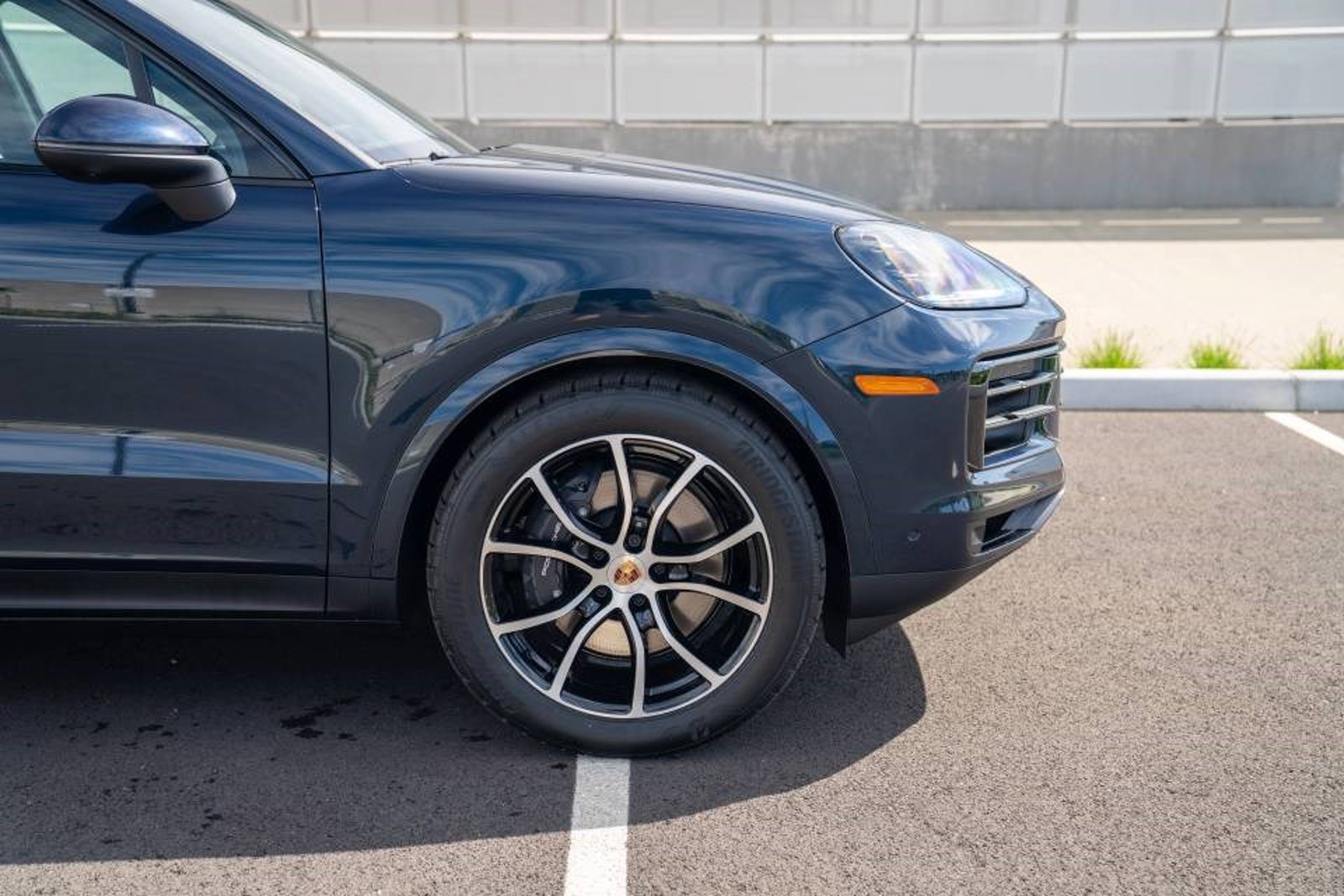 New 2026 Porsche Cayenne AWD/4WD image 9