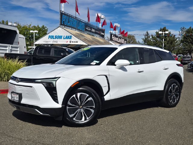 Used 2024 Chevrolet Blazer EV LT AWD/4WD image 3