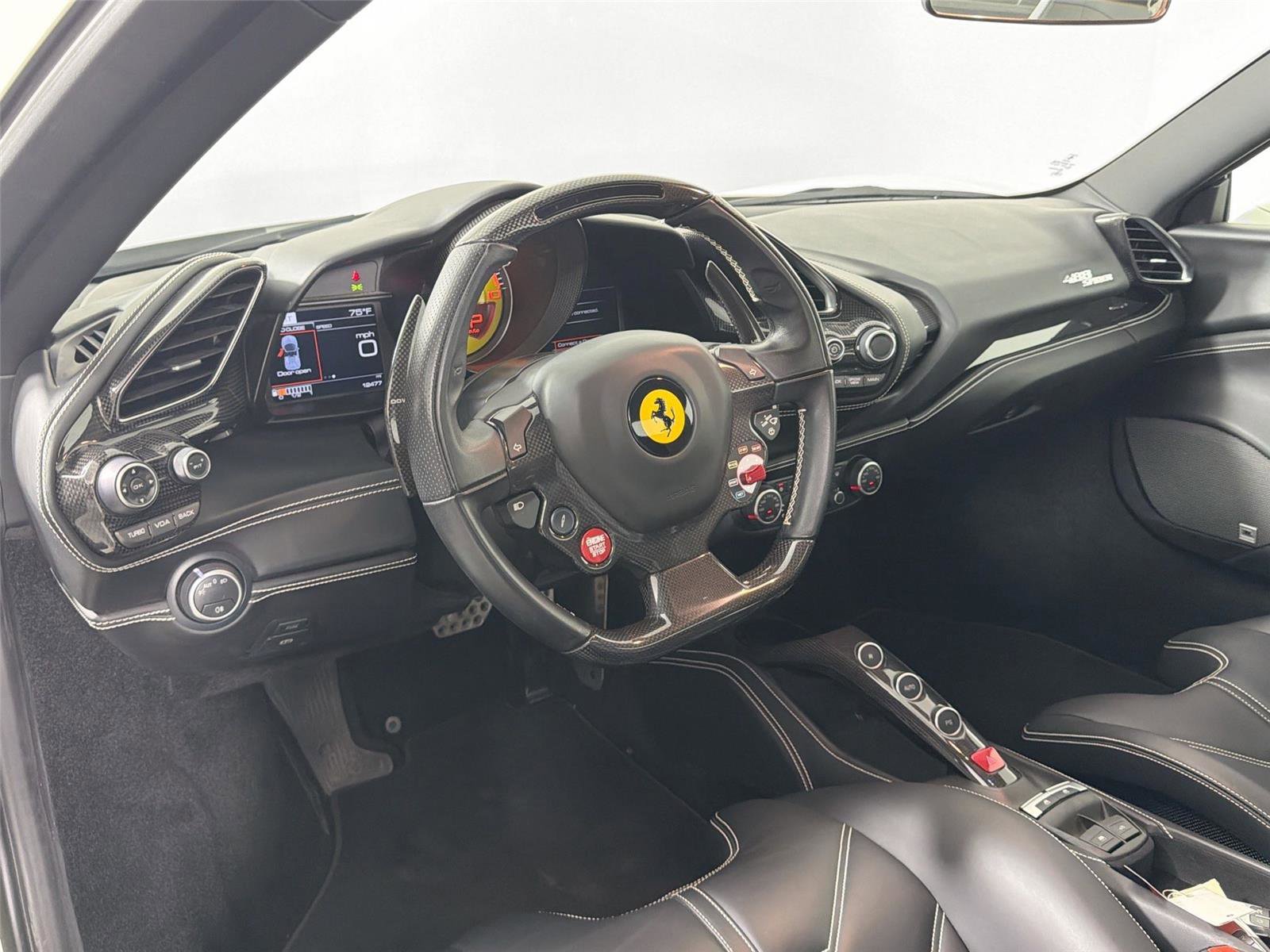 Used 2018 Ferrari 488 Spider RWD image 4