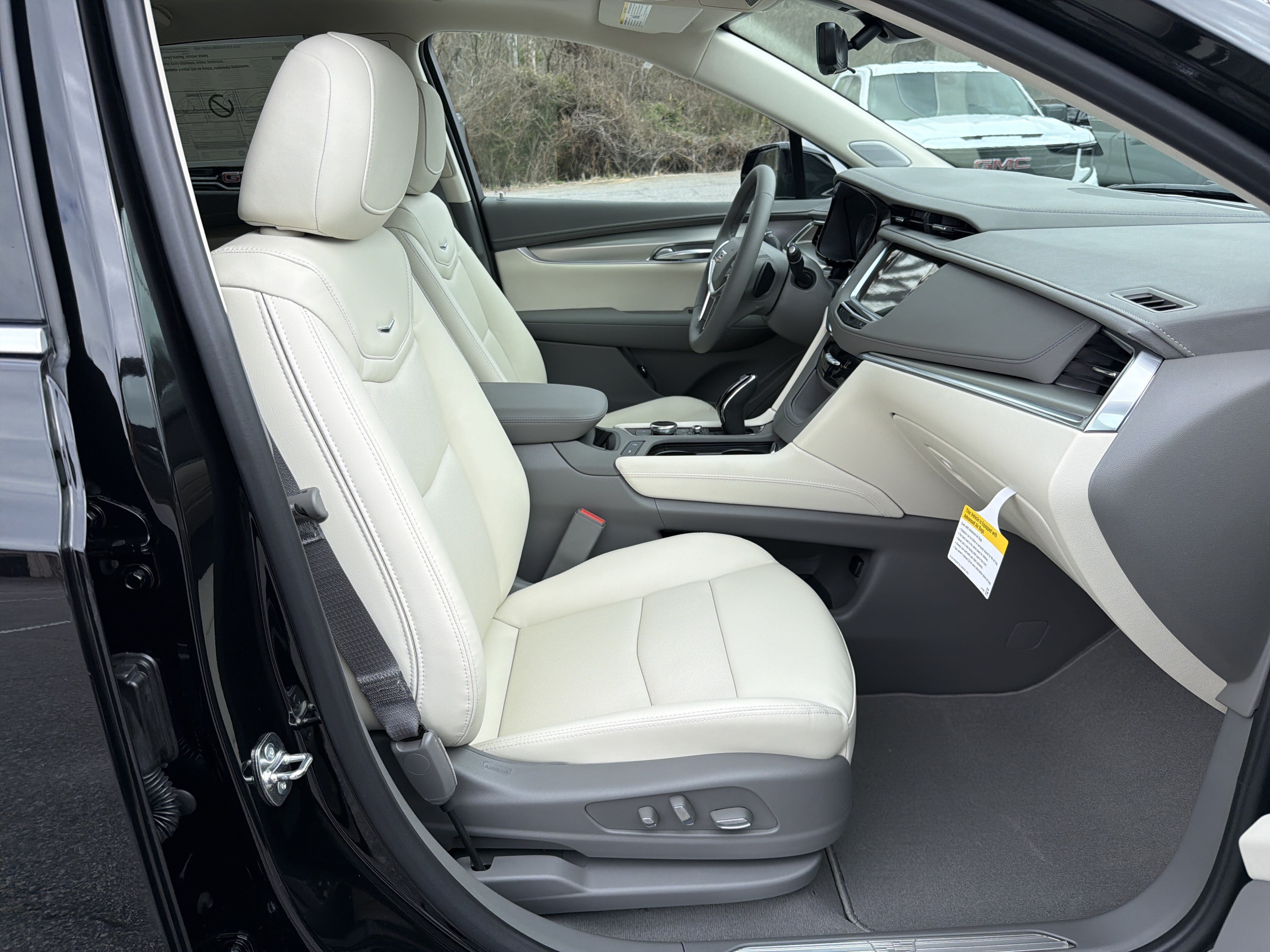 New 2026 Cadillac XT5 Premium Luxury FWD image 16