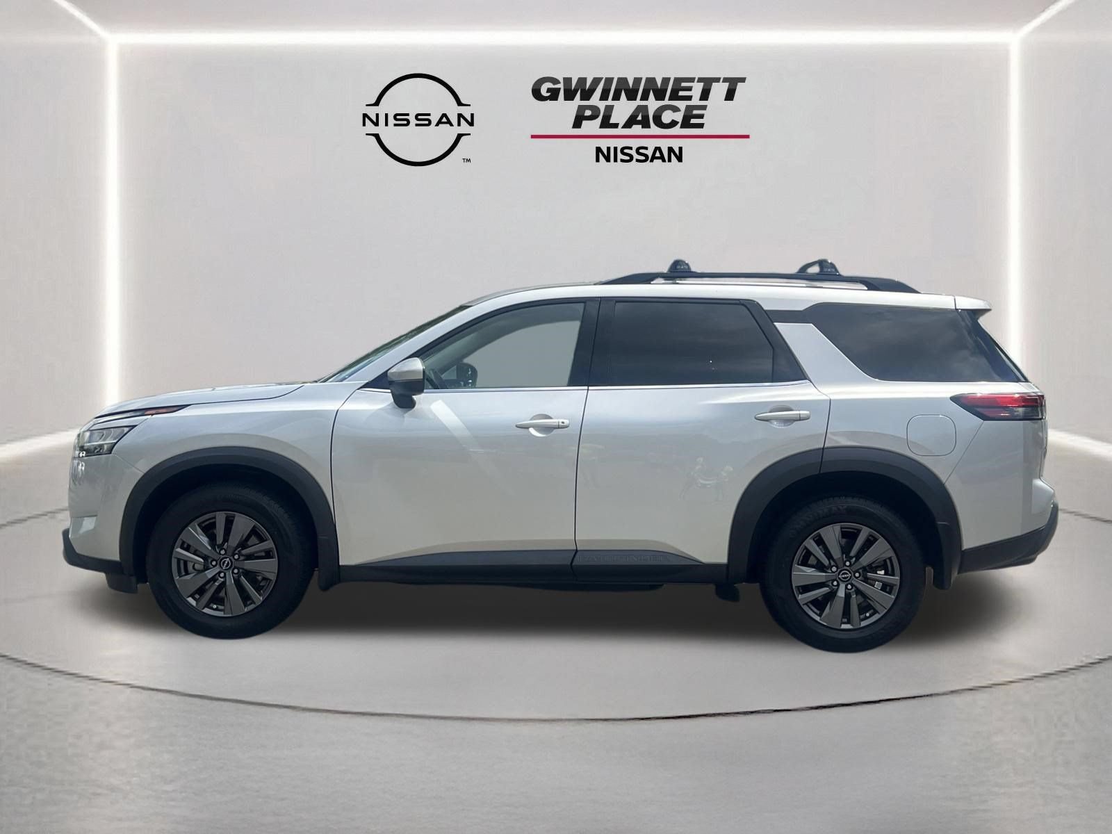 Used 2022 Nissan Pathfinder SV FWD image 21