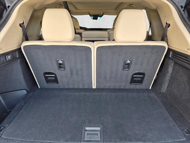 Certified 2023 Acura MDX FWD w/ Technology Package image 17