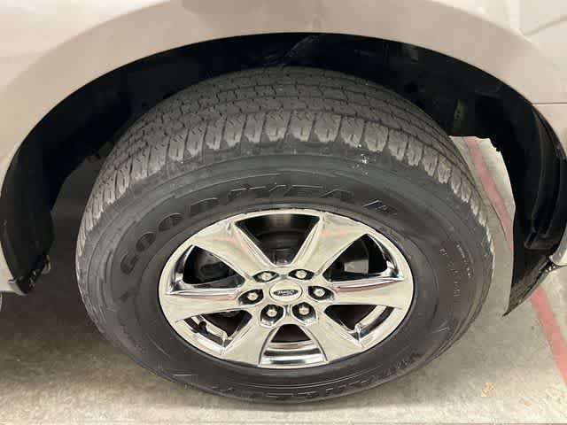 Used 2019 Ford F150 XLT w/ Equipment Group 302A Luxury AWD/4WD image 5
