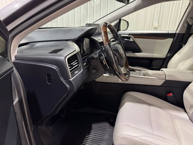 Used 2021 Lexus RX 350L Premium w/ Premium Package AWD/4WD image 11