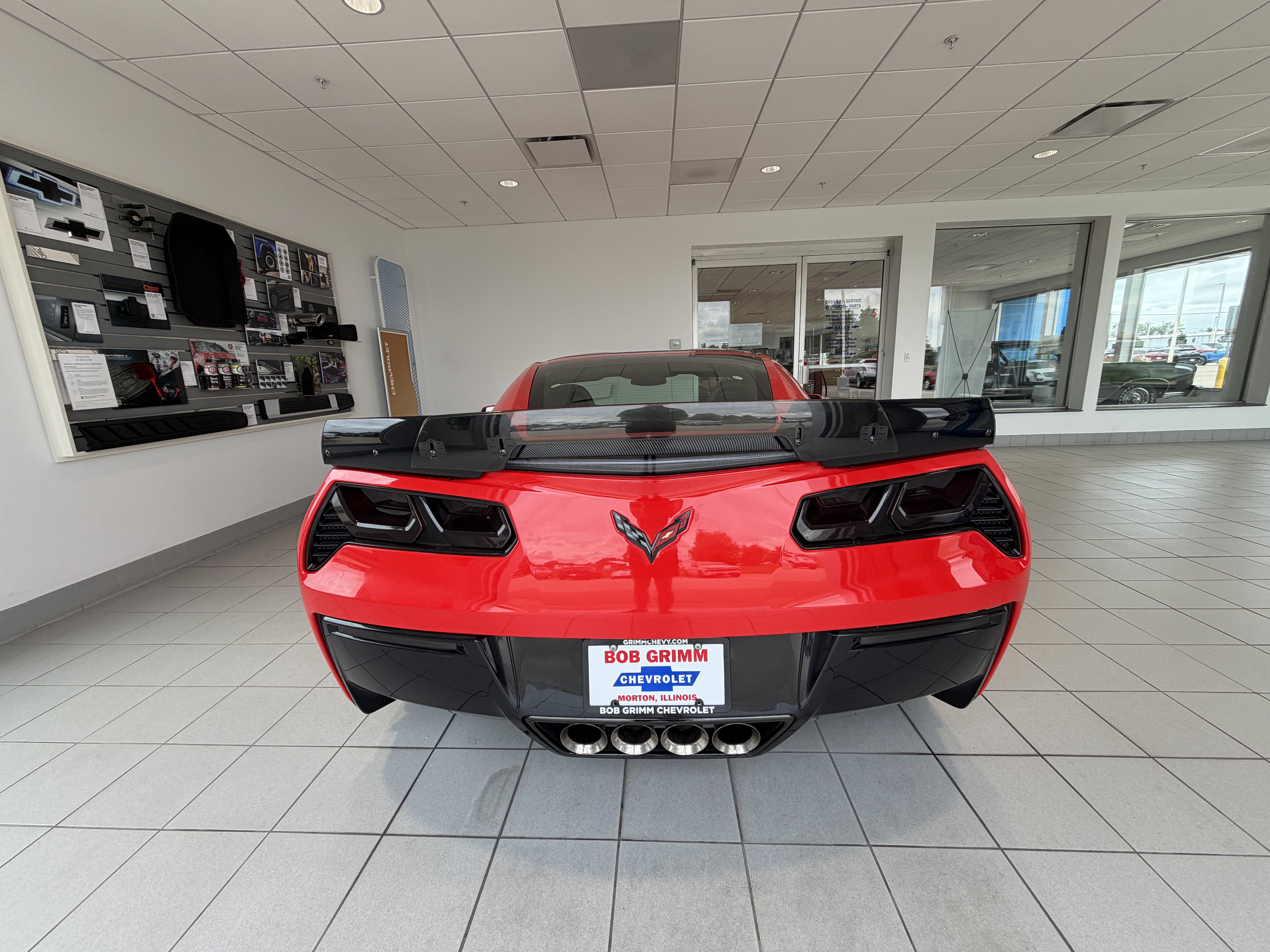 Used 2014 Chevrolet Corvette Stingray Coupe w/ 2LT Preferred Equipment Group RWD image 8