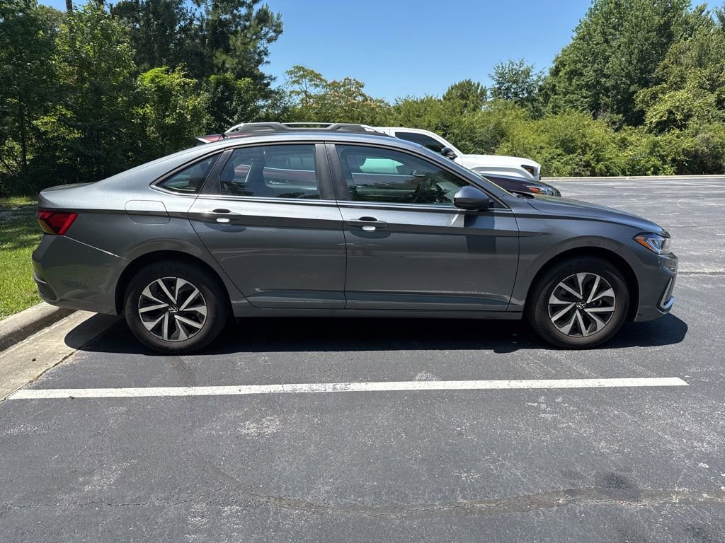 Used 2025 Volkswagen Jetta S FWD image 5