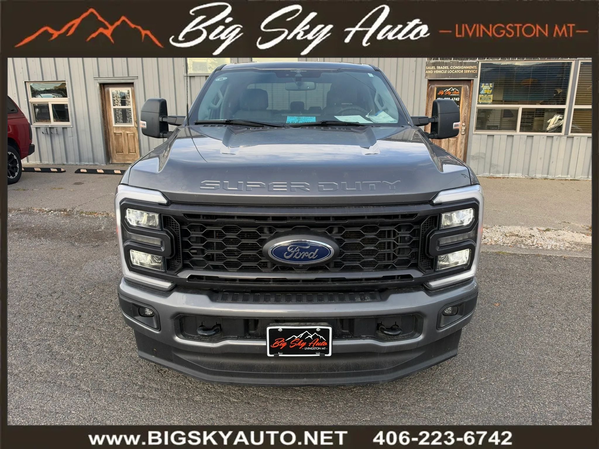 Used 2023 Ford F350 XLT w/ XLT Premium Package AWD/4WD image 2