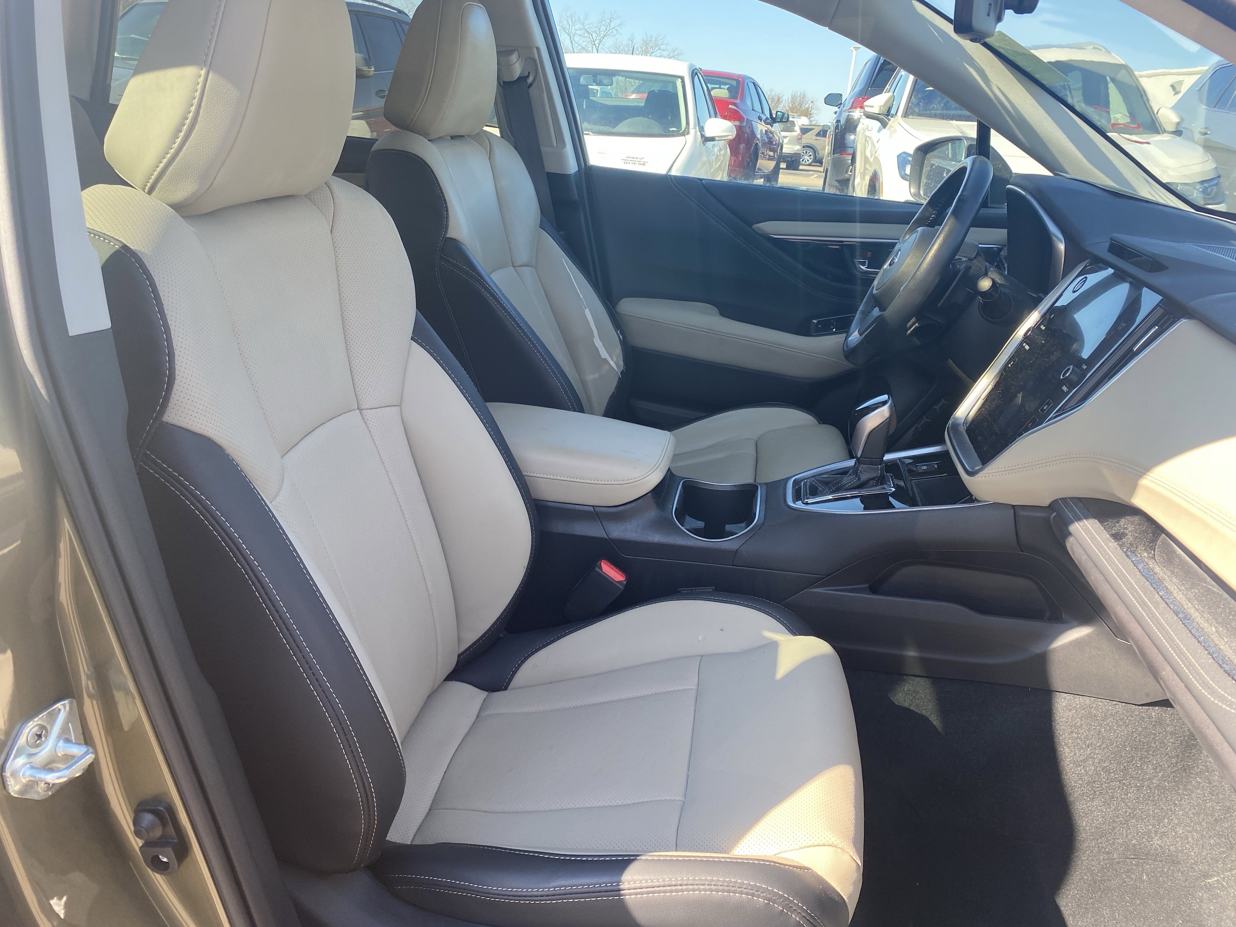 Used 2023 Subaru Outback Limited image 23