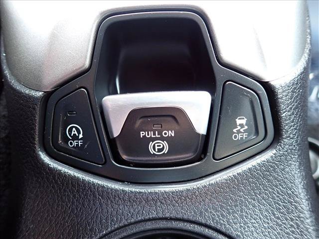 Used 2021 Jeep Compass Latitude w/ Convenience Group AWD/4WD image 17