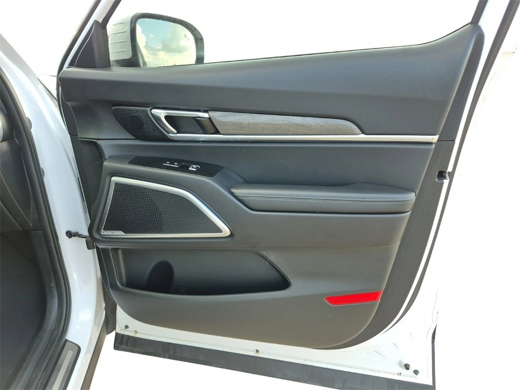 Used 2022 Kia Telluride SX w/ SX Prestige Package image 28